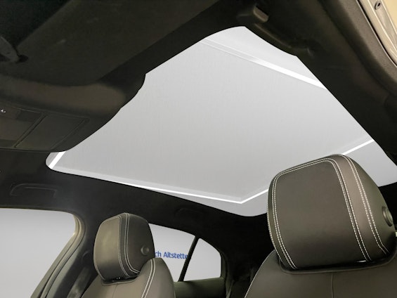 Vehicle image 13 Vehicle image 13