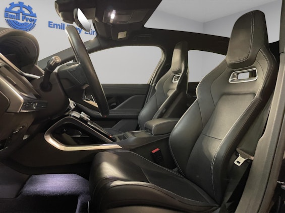 Vehicle image 6 Vehicle image 6