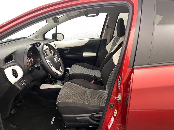 Vehicle image TOYOTA YARIS